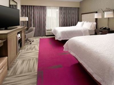 Hotel Hampton East Hurstbourne 3*